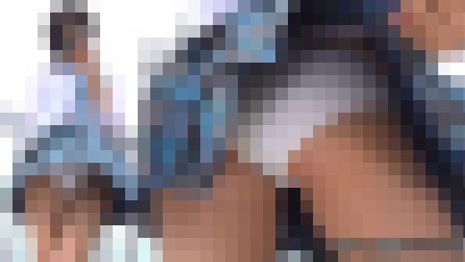 長身美脚青チェJK娘のパンチラ(3) 強.制的に風パンモロ編