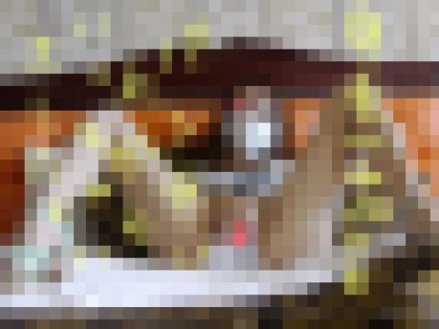 ★生脱ぎの後、堪らず水玉パンティ上からM字全開開脚しオナニー!まゆかちゃん