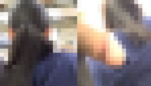 【変態動画】わcかい眼鏡っ娘の背後でチ○ポ丸出し パーカーに我慢汁を擦り付けてハァハァw