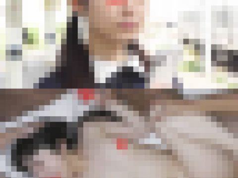 《3人痴漢》【電車痴漢】お高くとまったツインテお嬢様が号泣しながらチ○コ咥えてイキまくり★剛毛JKを痴漢3人でヤリ放題