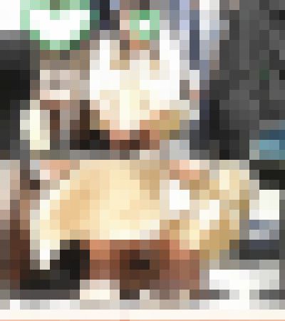 (FHD)大変です!!大道芸に夢中になり、パンツが見えてますよ205