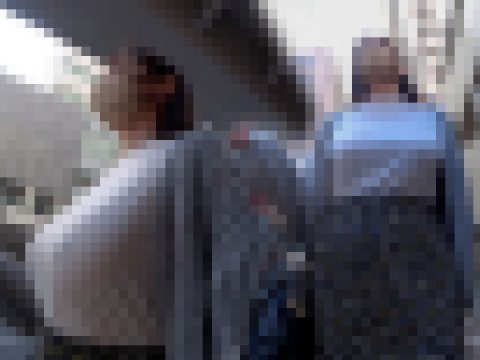【おまけ付】Hカップのお姉さん、ノーブラで街中を歩いてしまう。