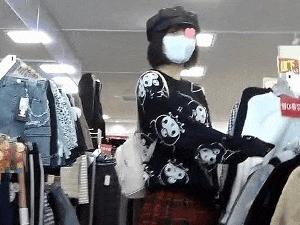 ママとはぐれた可愛いクロミちゃんを狙え編 禁断の逆さ撮りシーズン5 指定便15