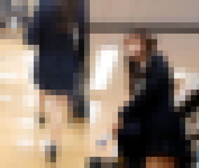 N羽*美脚JKの逆さカメラバレ睨み・・既にP仕留めた後の背徳感