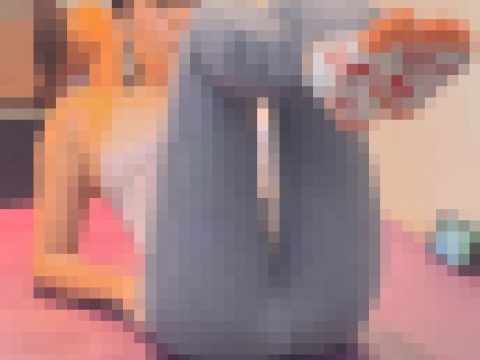最強クラスのWエロ尻!希少なレギンスでマン筋窪みを出して正常位で庶民をKO! 下品なレギンス セレブ編