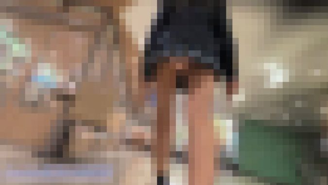 盗撮備忘録その11 ローアングルから見上げたパンチラ隠し撮りが無防備過ぎて捗りましたw