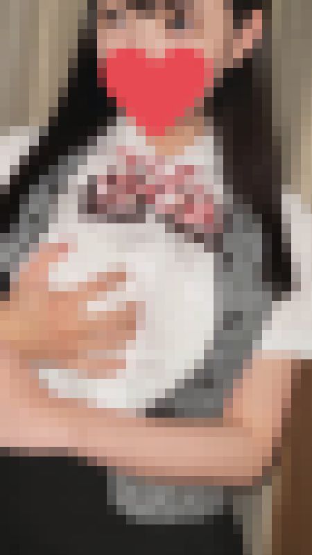 【国宝級爆乳流出】K県K市イベント試食販売員/美巨乳の清楚販売員の身体を過激セクハラ/公開オナニーさせてパイズリご奉仕【前編】