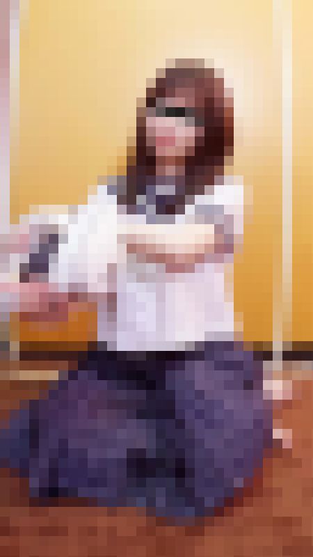 VRしている無防備状態の娘の胸ちらパンチラ 童顔アイドル系 みくちゃん