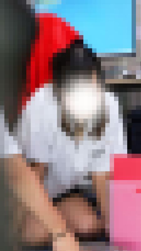 頭隠して尻隠さず! 突き出たプリティ尻パンティ