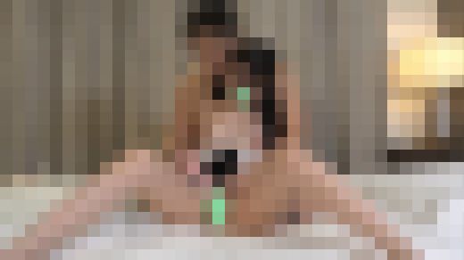 《個人撮影》イってるくせにイってないと嘘をつく若くてかわいいセラピストさんに彼氏のちんぽと比べさせたら「そんなの言えるわけない!