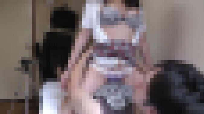 超ミニスカ お部屋でイチャイチャエッチなお遊び 2本セット 色白おっとり系の女の子の肉感