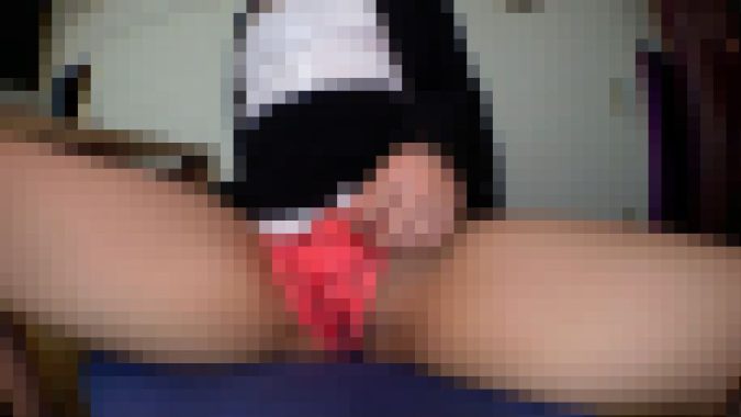 【再販】秘書お姉さんの股間に食い込む透けパンティを拝見