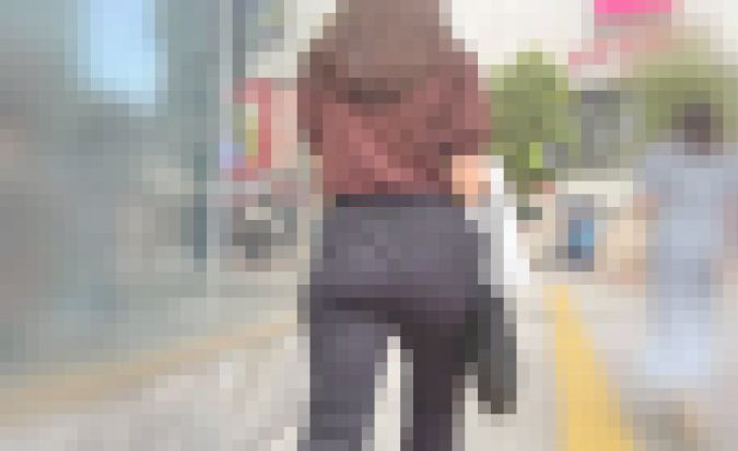 素人お姉さんたちの肉厚デカ尻を堪能!ムニュつくジューシーヒップを突き出し男を誘惑!