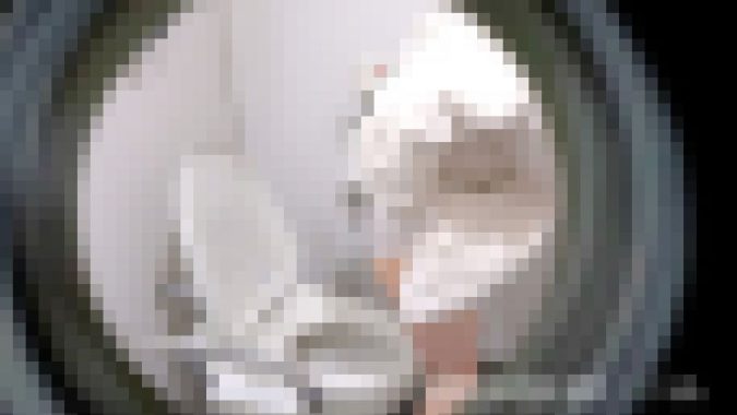 【vol.65】バレたら終わり!某キャンパス近くのトイレで声我慢オナニー