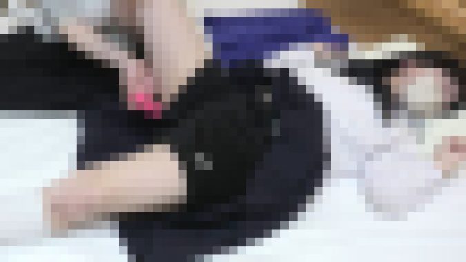 【4K】アプ姉オモチャつっこみ♪穴あきバレーパンツ萌え!局所及び全体像、顔アップ♪ 359