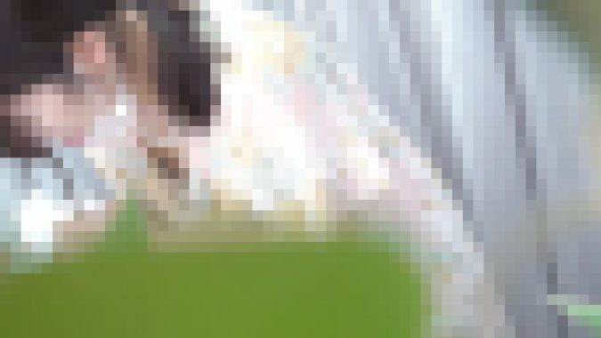 vol.74前編【結婚式の胸チラ・パンチラ】剛毛ハミ肉!美人受付さんのパンチラ・胸チラ/乳首毛が生えてる良家育ちのゲスト