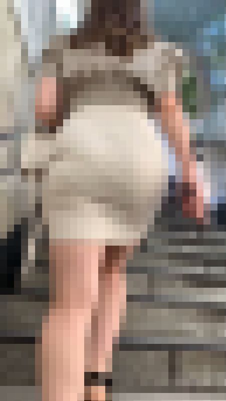 【再販】No.1486「パッツパツ過ぎて歩きにくそう!タイトでミニ丈のスカートで美巨尻を強調する美人OL」