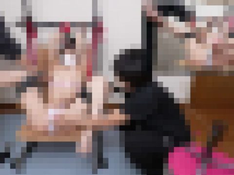 「や〜だ〜!」恥ずかしいM字固定のくすぐりで機嫌を損ねても快楽くすぐりでしっかり昇天する女子さん(完全オリジナル)