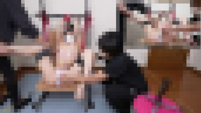 「や〜だ〜!」恥ずかしいM字固定のくすぐりで機嫌を損ねても快楽くすぐりでしっかり昇天する女子さん(完全オリジナル)