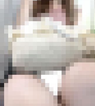 【再販】(電車対面)(顔出し)タイトミニからむき出しのむっちりふとももを悩ましく動かして…ひらいて○ん○らしちゃうお姉さんを観察…